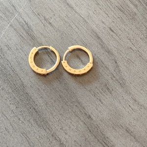 Pandora 14k signature hoops